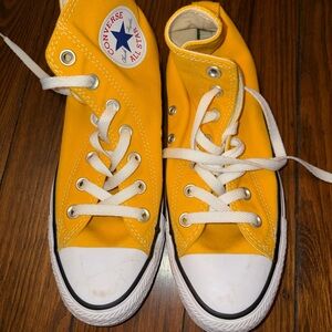 Converse Yellow High-Tops